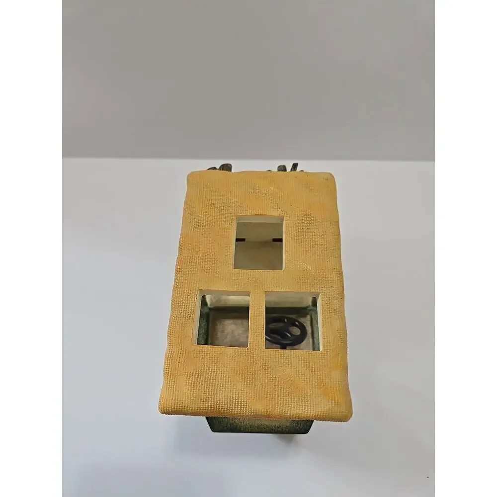 Vintage Ceramic Golf Cart Toothbrush Holder
